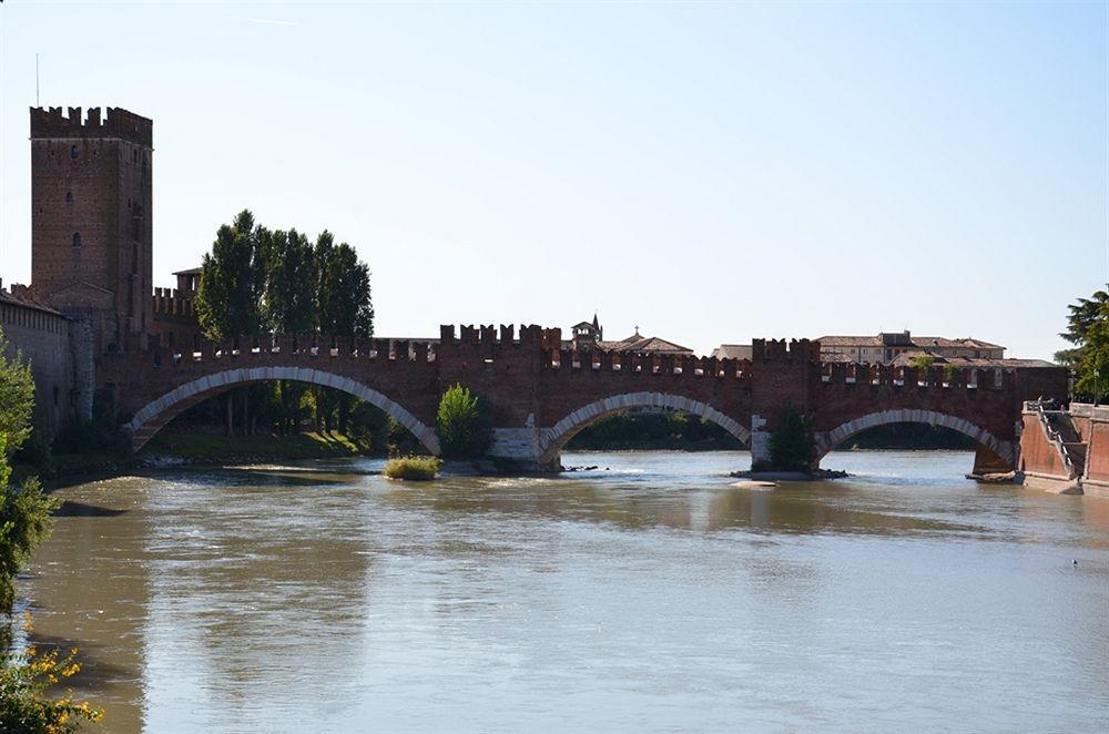 Hotel Mastino Verona Esterno foto